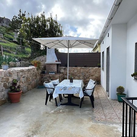 O Cobijo De Elva Vila Arou Exterior foto